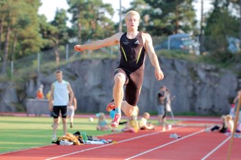 2007-08-21_L-Mest-II_16.jpg