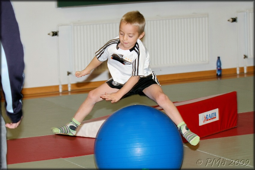 2009-10-25_PAATT�JAISET_6.jpg