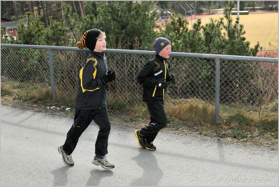 2012-04-01_ULKOKAUDEN_AVAJAISET (10).JPG