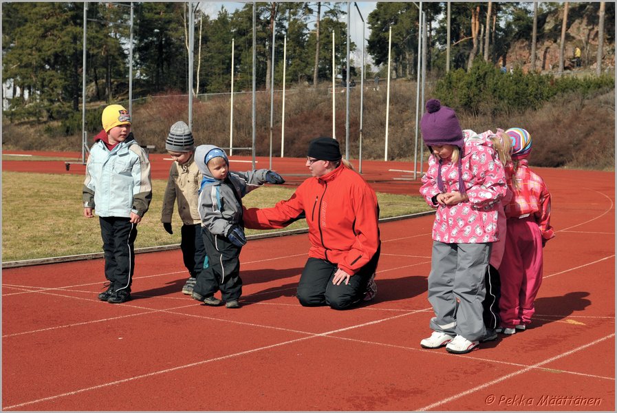 2012-04-01_ULKOKAUDEN_AVAJAISET (22).JPG