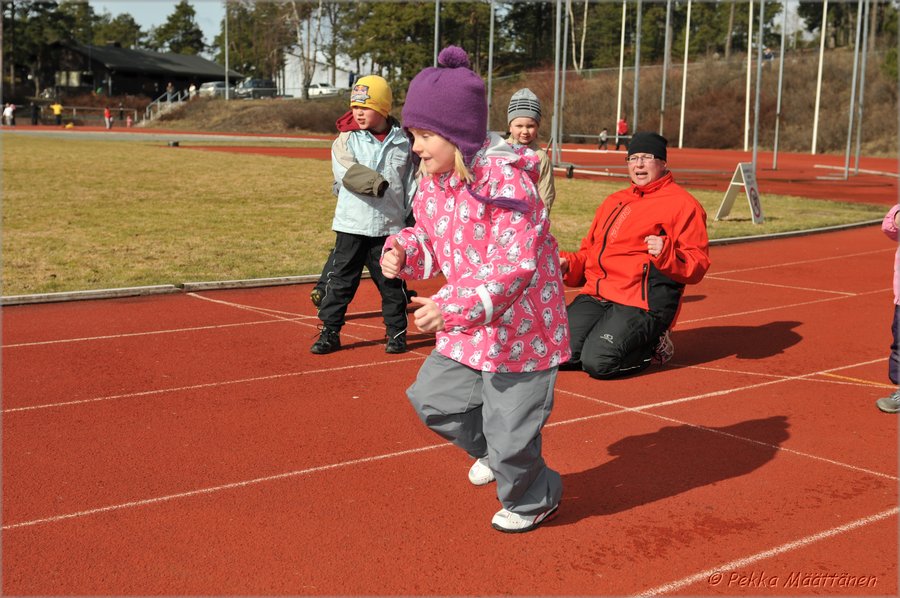 2012-04-01_ULKOKAUDEN_AVAJAISET (31).JPG