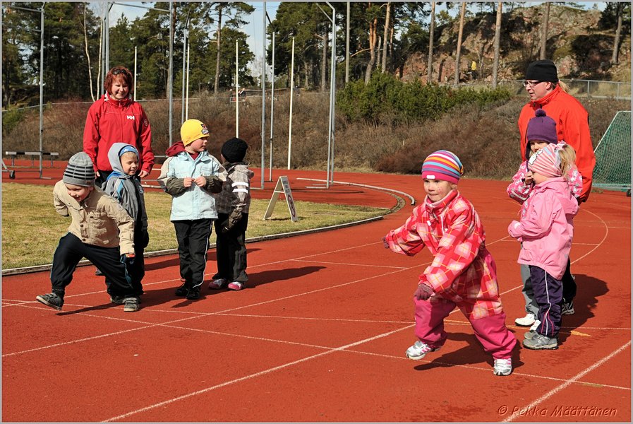 2012-04-01_ULKOKAUDEN_AVAJAISET (36).JPG