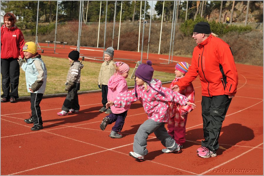 2012-04-01_ULKOKAUDEN_AVAJAISET (42).JPG