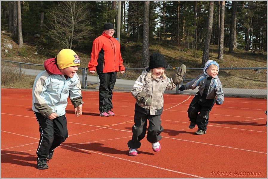 2012-04-01_ULKOKAUDEN_AVAJAISET (53).JPG