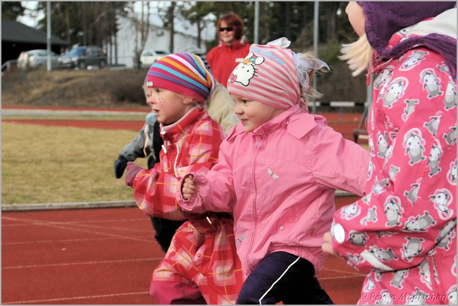 2012-04-01_ULKOKAUDEN_AVAJAISET (58).JPG