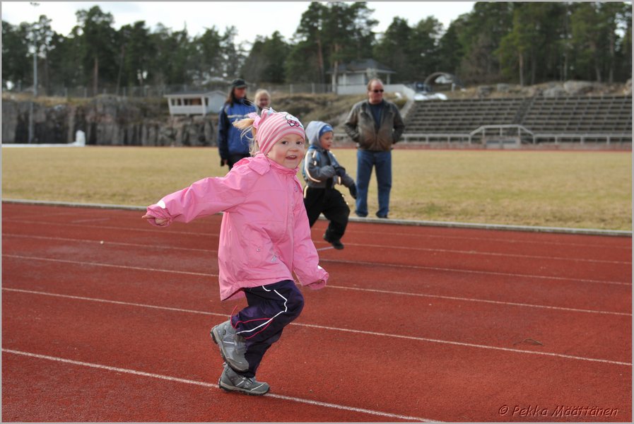 2012-04-01_ULKOKAUDEN_AVAJAISET (92).JPG