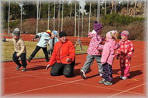 2012-04-01_ULKOKAUDEN_AVAJAISET (26).JPG