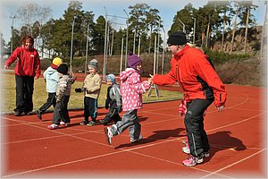 2012-04-01_ULKOKAUDEN_AVAJAISET (43).JPG