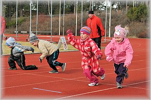 2012-04-01_ULKOKAUDEN_AVAJAISET (57).JPG