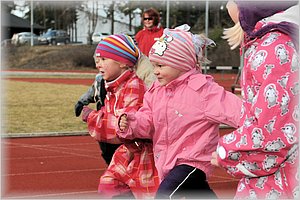 2012-04-01_ULKOKAUDEN_AVAJAISET (58).JPG