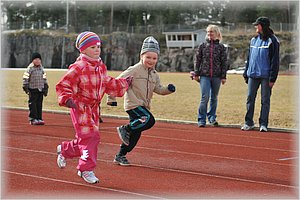 2012-04-01_ULKOKAUDEN_AVAJAISET (87).JPG