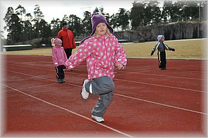 2012-04-01_ULKOKAUDEN_AVAJAISET (89).JPG