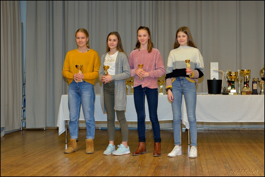 2019-15-17_Ulkokauden_paattajaiset_ (17).jpg