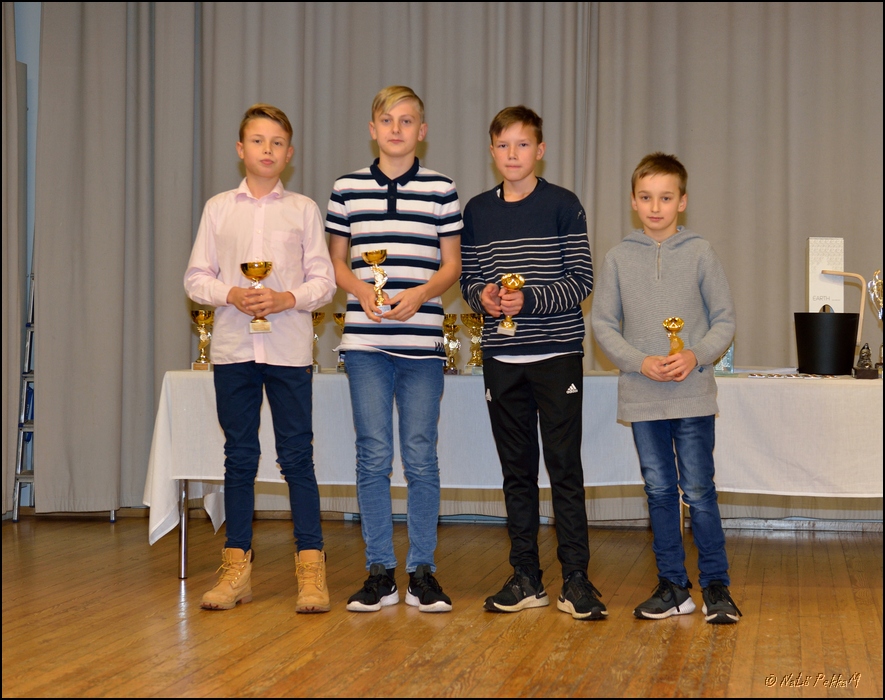 2019-15-17_Ulkokauden_paattajaiset_ (36).jpg