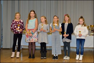 2019-15-17_Ulkokauden_paattajaiset_ (10).jpg