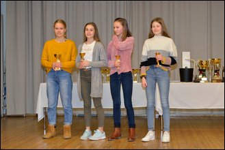 2019-15-17_Ulkokauden_paattajaiset_ (16).jpg