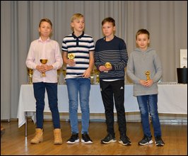 2019-15-17_Ulkokauden_paattajaiset_ (35).jpg