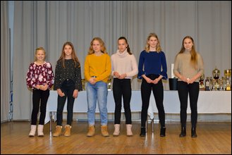 2019-15-17_Ulkokauden_paattajaiset_ (69).jpg