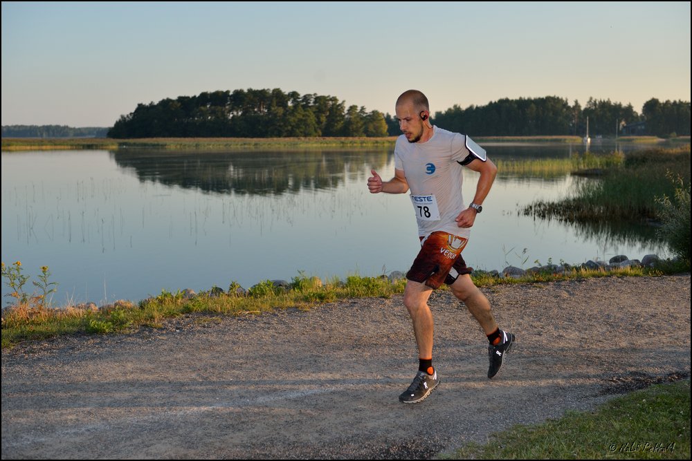 2019-07-27_Unikeon_aamuholkka (170).jpg