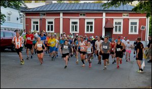 2019-07-27_Unikeon_aamuholkka (36).jpg