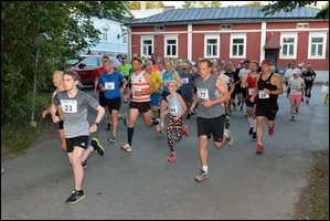 2019-07-27_Unikeon_aamuholkka (39).jpg