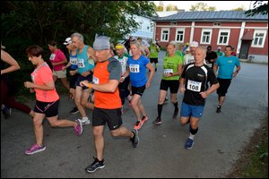 2019-07-27_Unikeon_aamuholkka (47).jpg