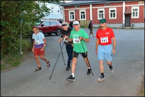 2019-07-27_Unikeon_aamuholkka (50).jpg