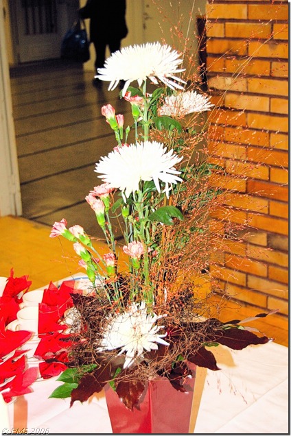 Juhlapoytaa.jpg