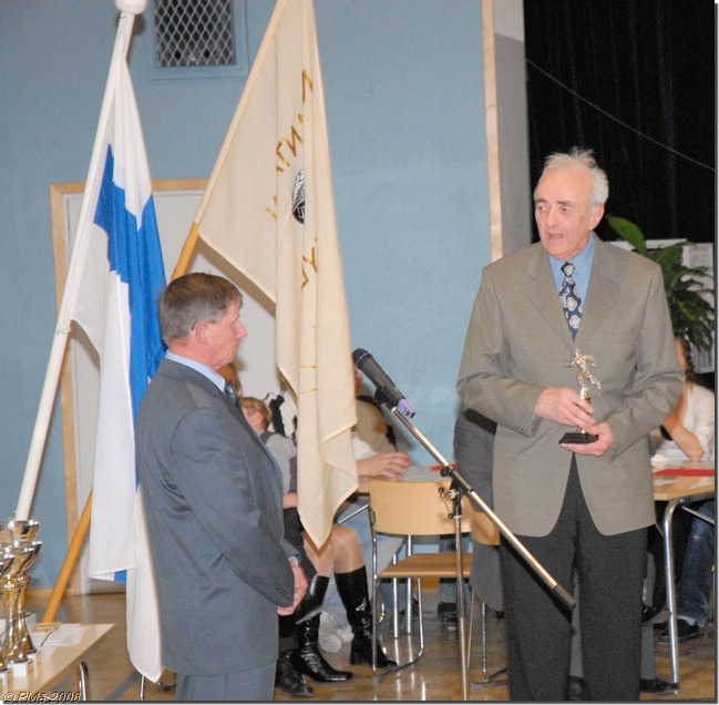 LOYLYN_85v_JUHLAT_2006_09.JPG