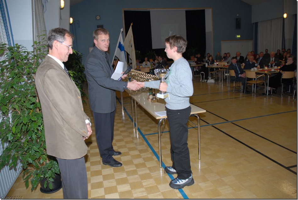 LOYLYN_85v_JUHLAT_2006_29.JPG