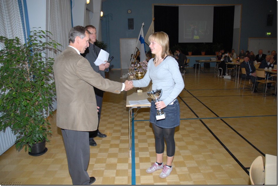 LOYLYN_85v_JUHLAT_2006_30.JPG