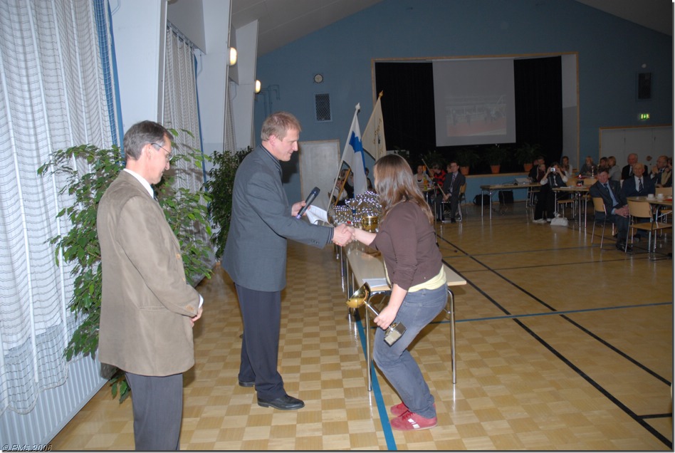 LOYLYN_85v_JUHLAT_2006_35.JPG
