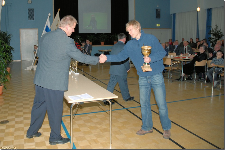 LOYLYN_85v_JUHLAT_2006_39.JPG